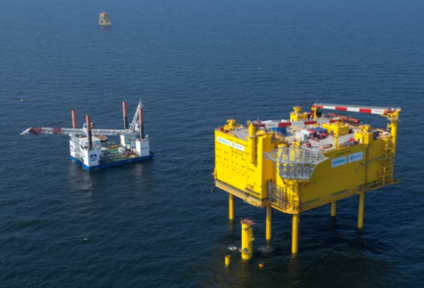 HVDC platform for offshore wind farms, Photo: Siemens