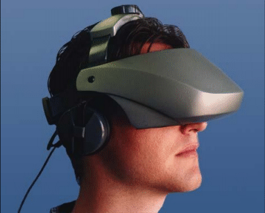 Head Mounted Display (HMD), Photo: VR Realities.