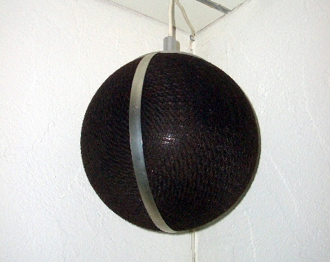 Spherical loudspeaker, photo: ricardo.ch