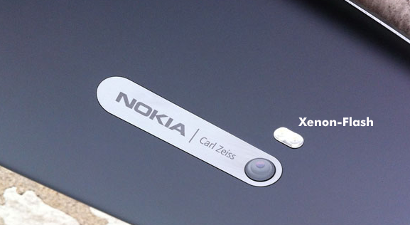 LED-Flash im Lumia 920 von Nokia
