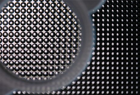 Microlenses on a wafer, photo: Suess MicroOptics