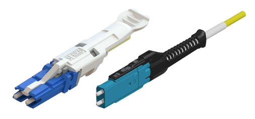 VSFF connector: CS connector (left) and MDC connector, photo: connectum